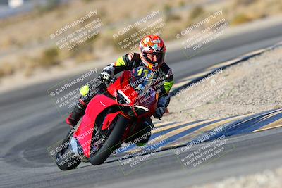 media/Jan-09-2022-SoCal Trackdays (Sun) [[2b1fec8404]]/Turn 11 (935am)/